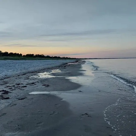 5 Star In Vaeggerlose Bøtø By